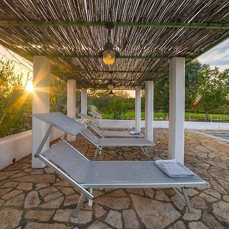 Villa Trulli Li Cridd