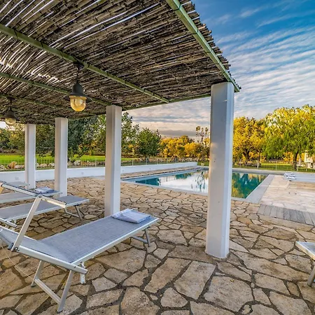 Villa Trulli Li Cridd *