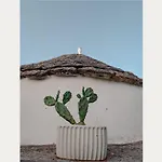Villa Trulli Li Cridd