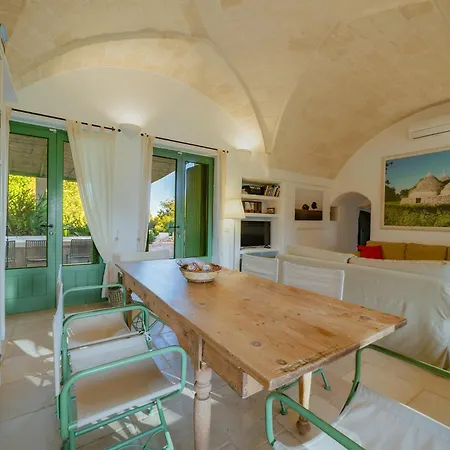 Trulli Li Cridd * سيغلي ميسابيكا