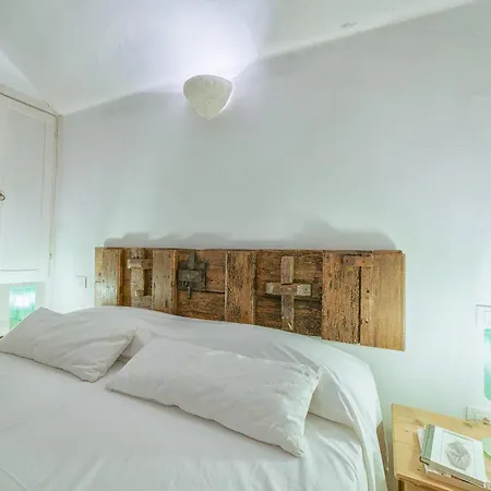 Trulli Li Cridd Vila *