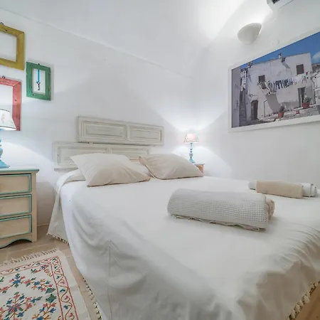 Trulli Li Cridd Villa *