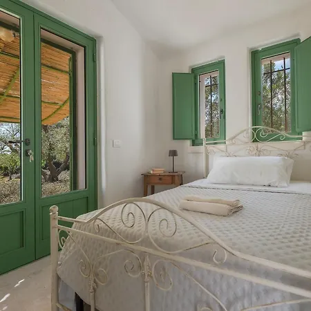 Villa Trulli Li Cridd